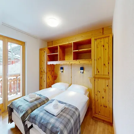 Amazing With Parking דירה *