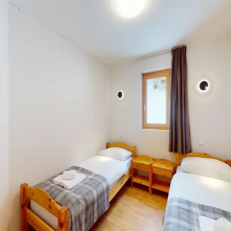 Amazing With Parking דירה ננדה